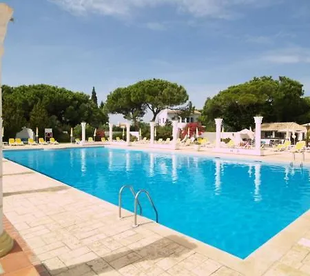 וילה Vale Do Garrao Sleeps 4 Pool Air Con Wifi ואלה דה לובו